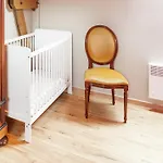 Дом отдыха Cozy For 8 Guests Comines-Warneton