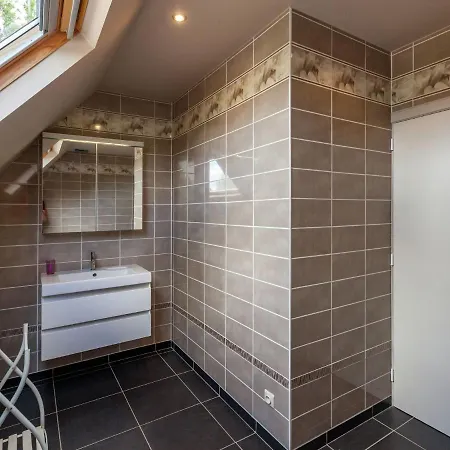 Delightful Cottage Surrounded By Nature Comines-Warneton